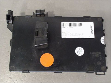 BOITIER GESTION HABITACLE RENAULT CLIO