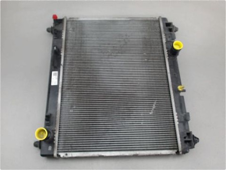 RADIATEUR TOYOTA YARIS