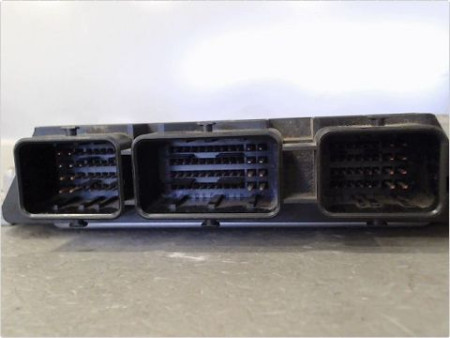 CALCULATEUR MOTEUR PEUGEOT 307
