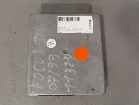 CALCULATEUR MOTEUR FORD FOCUS