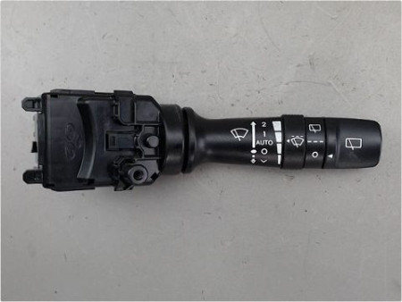 COMMANDE ESSUIE GLACE KIA SPORTAGE