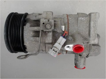 COMPRESSEUR AIR CONDITIONNE TOYOTA YARIS