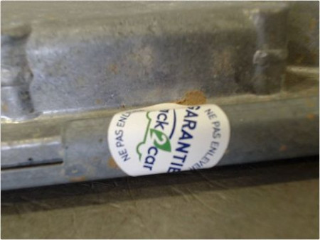 CALCULATEUR MOTEUR RENAULT CLIO