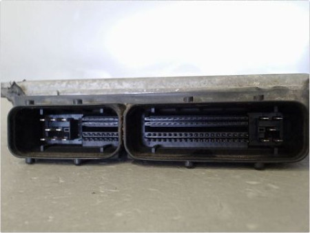 CALCULATEUR MOTEUR NISSAN MICRA