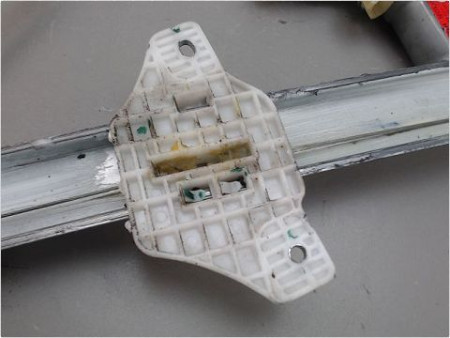 MECANISME LEVE-GLACE AVANT GAUCHE HYUNDAI I10