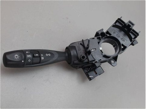 COMMANDE CLIGNOTANT HYUNDAI I10