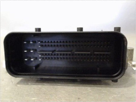 CALCULATEUR MOTEUR HYUNDAI I10