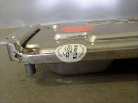 CALCULATEUR MOTEUR PEUGEOT 206
