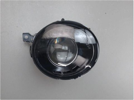 PHARE ANTIBROUILLARD AVANT DROIT VOLKSWAGEN CADDY