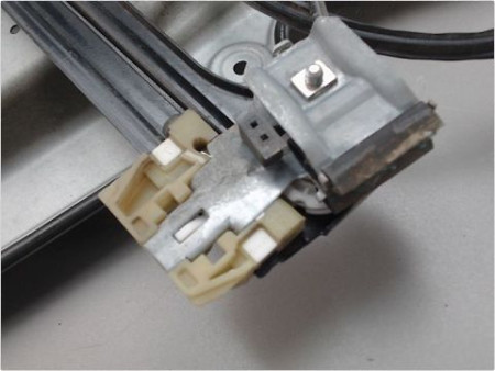 MECANISME LEVE-GLACE AVANT DROIT VOLKSWAGEN CADDY