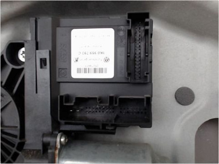 MECANISME LEVE-GLACE AVANT GAUCHE VOLKSWAGEN CADDY
