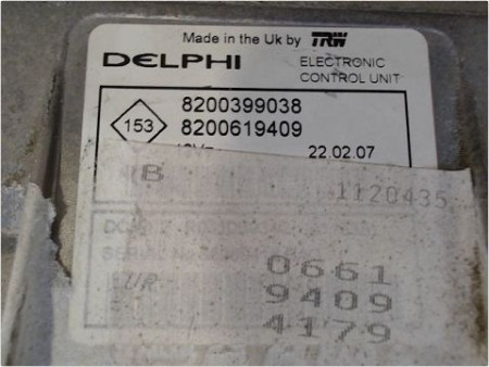 CALCULATEUR MOTEUR RENAULT MEGANE