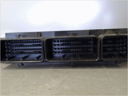 CALCULATEUR MOTEUR RENAULT MEGANE
