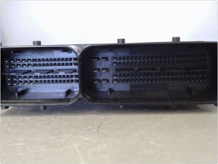 CALCULATEUR MOTEUR VOLKSWAGEN PASSAT