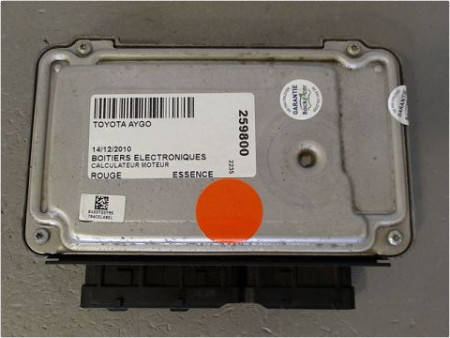 CALCULATEUR MOTEUR TOYOTA AYGO