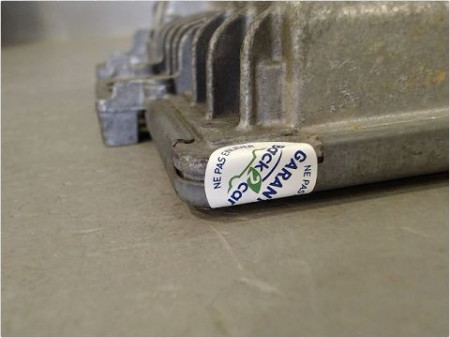 CALCULATEUR MOTEUR PEUGEOT 308