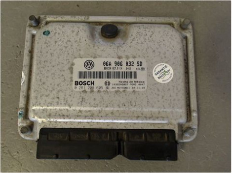 CALCULATEUR MOTEUR VOLKSWAGEN NEWBEETLE
