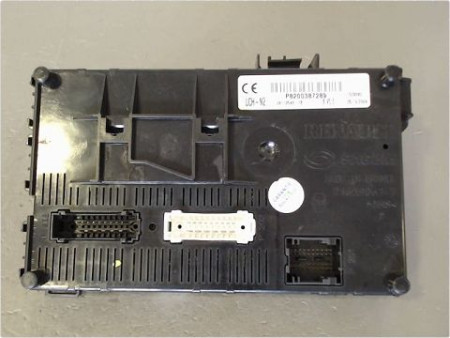 BOITIER GESTION HABITACLE RENAULT CLIO