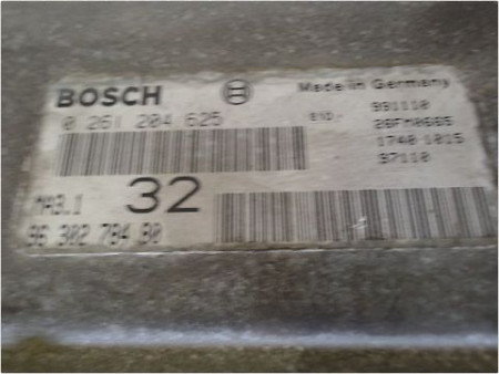 CALCULATEUR MOTEUR PEUGEOT 106
