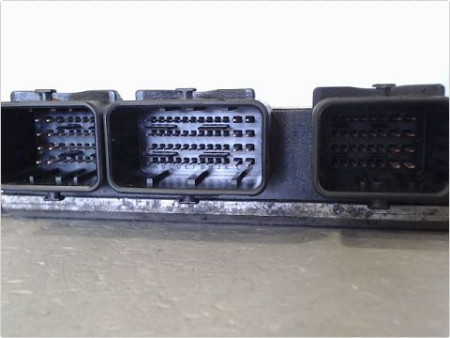 CALCULATEUR MOTEUR CITROEN XSARA