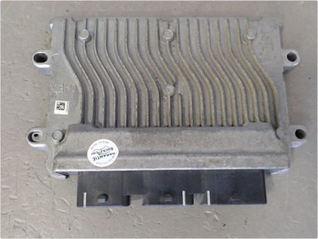 CALCULATEUR MOTEUR PEUGEOT 207