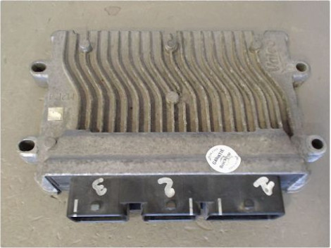 CALCULATEUR MOTEUR PEUGEOT 206