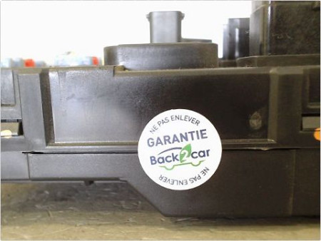BOITIER GESTION HABITACLE PEUGEOT 206