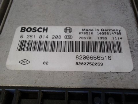 CALCULATEUR MOTEUR RENAULT TRAFIC