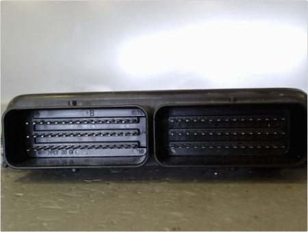 CALCULATEUR MOTEUR RENAULT MEGANE
