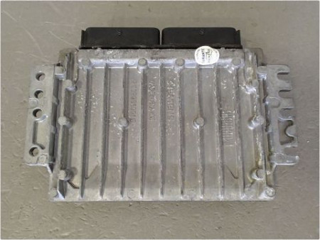 CALCULATEUR MOTEUR RENAULT MEGANE