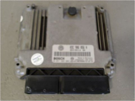 CALCULATEUR MOTEUR VOLKSWAGEN GOLF