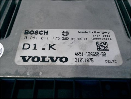 CALCULATEUR MOTEUR VOLVO V50