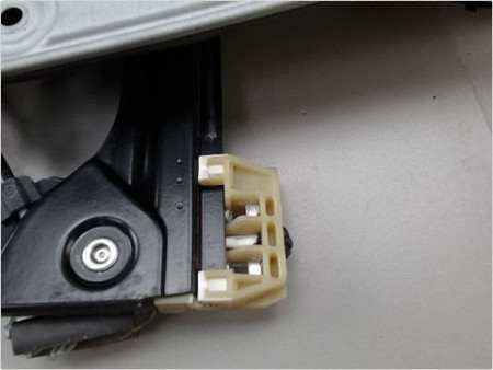 MECANISME LEVE-GLACE AVANT DROIT VOLKSWAGEN CADDY