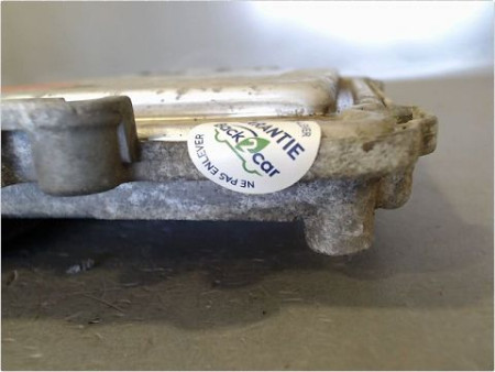 CALCULATEUR MOTEUR OPEL ASTRA