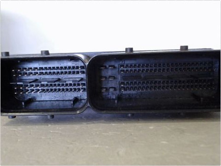 CALCULATEUR MOTEUR OPEL MERIVA