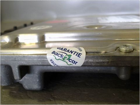 CALCULATEUR MOTEUR OPEL MERIVA