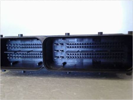 CALCULATEUR MOTEUR HYUNDAI I30