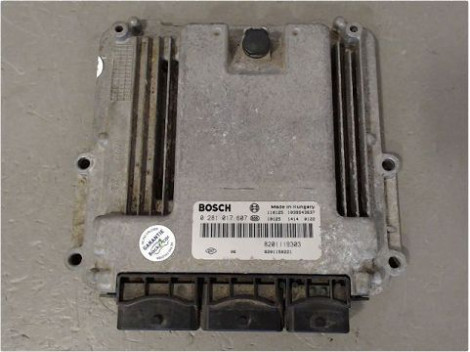 CALCULATEUR MOTEUR RENAULT ESPACE