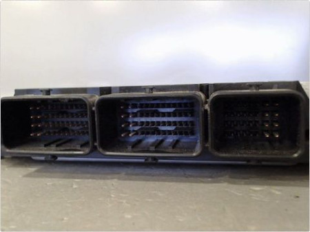 CALCULATEUR MOTEUR RENAULT ESPACE