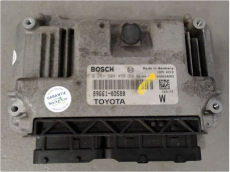 CALCULATEUR MOTEUR TOYOTA YARIS