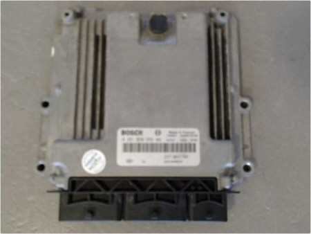 CALCULATEUR MOTEUR RENAULT CAPTUR