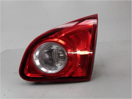 FEU ARRIERE INTERIEUR DROIT NISSAN QASHQAI