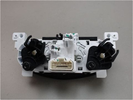 COMMANDE DE CHAUFFAGE DACIA SANDERO