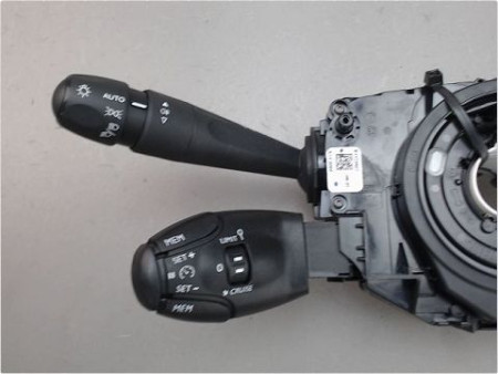 BLOC COMMODOS PEUGEOT 208