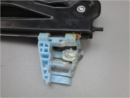 MECANISME LEVE-GLACE AVANT DROIT FIAT DOBLO