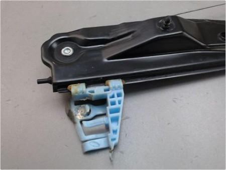 MECANISME LEVE-GLACE AVANT GAUCHE FIAT DOBLO