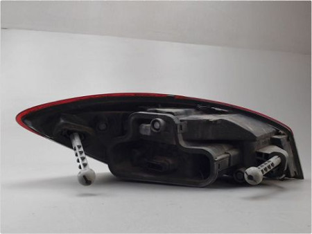 FEU ARRIERE DROIT RENAULT MEGANE