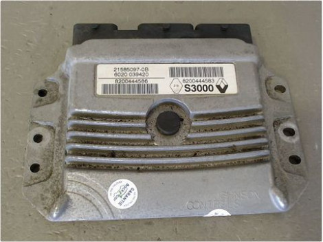 CALCULATEUR MOTEUR RENAULT LAGUNA