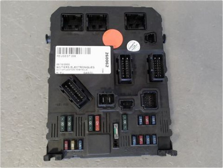 BOITIER GESTION HABITACLE PEUGEOT 206