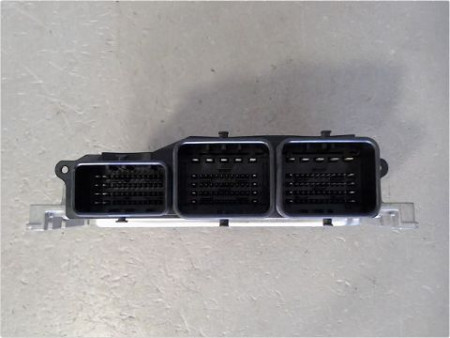 CALCULATEUR MOTEUR PEUGEOT 207